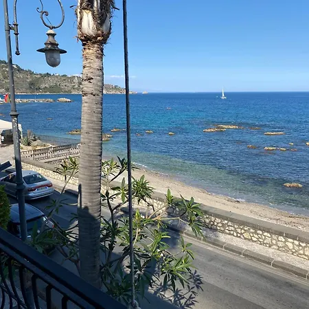 Nyaraló Casa Nicole Fronte Mare *