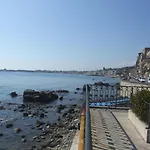 Casa Nicole Fronte Mare *