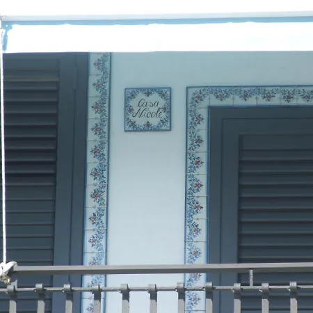 Holiday home Casa Nicole Fronte Mare *