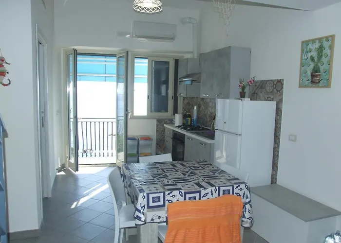 Casa Nicole Fronte Mare Holiday home *