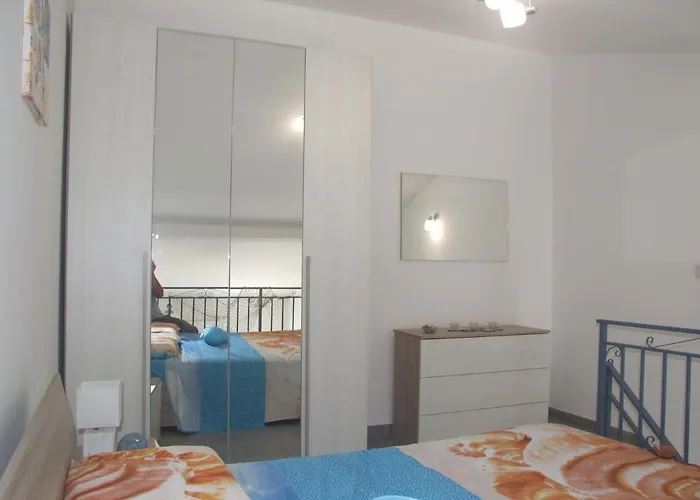 Holiday home Casa Nicole Fronte Mare Giardini Naxos