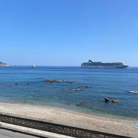 Casa Nicole Fronte Mare Casa de Férias